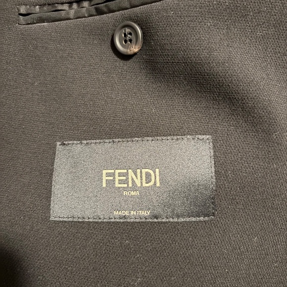 Fendi Mens Sport Coat - with logo embroidered down both sides - Picture 5 of 6